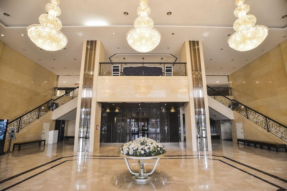 Philos Hotel Поханг Екстериор снимка